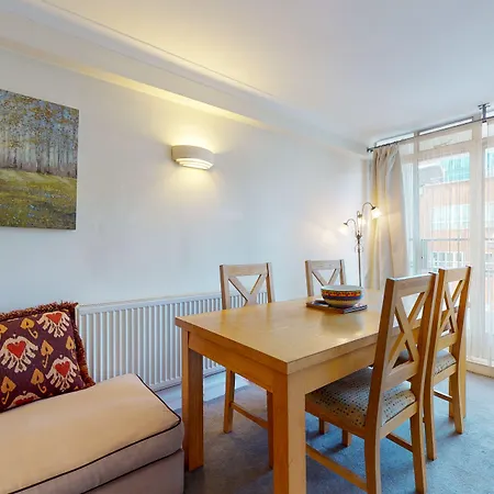 Hertford Court-2
